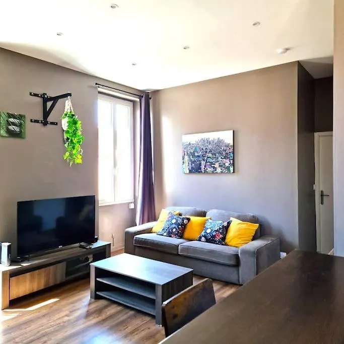 Le Central Parc - T2-Spacieux-Clim-Wifi Marseille 0*,  France