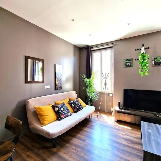 Le Central Parc - T2-Spacieux-Clim-Wifi Marseille 0*,  France